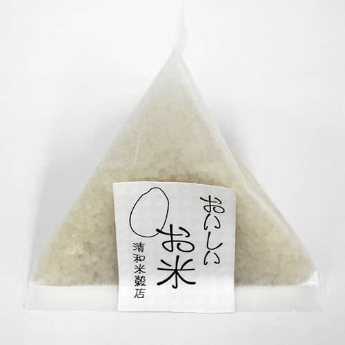 シンプルな米・雑穀のパッケージ
